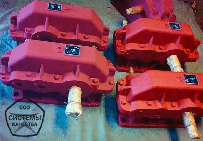 Цилиндрический редуктор Ц2У-160 31,5 с конусными валами