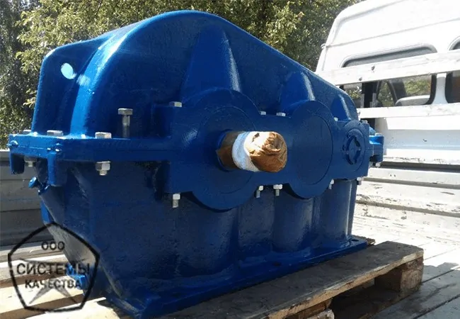 редуктор КЦ2 1000 - с конической косозубой передачей