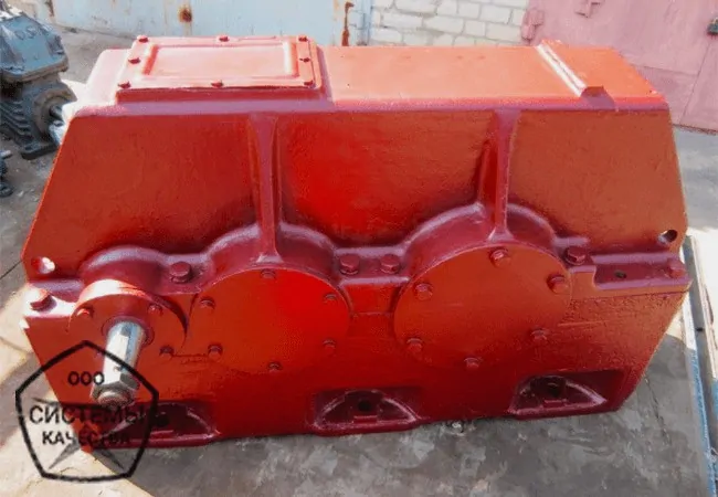 редуктор 1Ц2У-400-40 - двоступінчастий із зачеплення Новікова