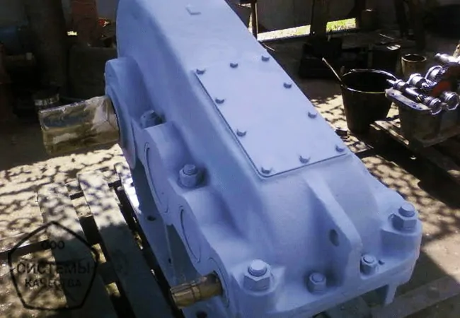 редуктор ЦТНД-500 - трехступенчатый с зацеплением Новикова