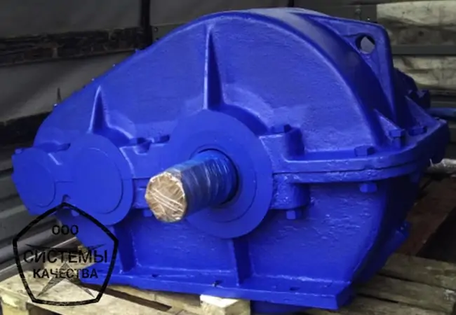 Редуктор РМ - циліндричний з косозубим зачепленням