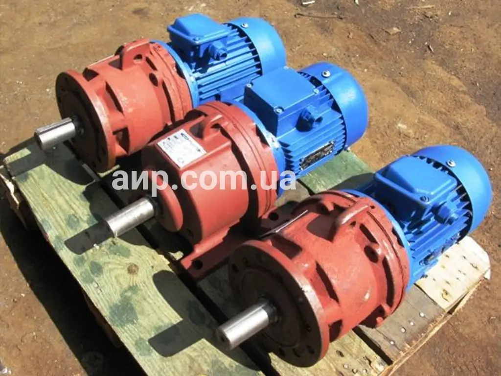 Планетарный редуктор 3мп-100 и змп-100 двухступенчатый