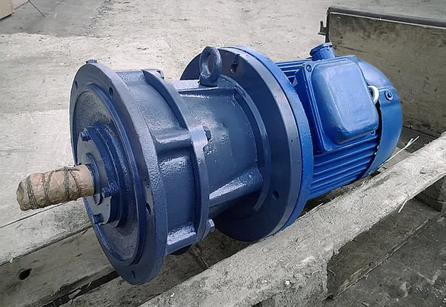 Мотор редуктор МПО2М-15 фланцевый