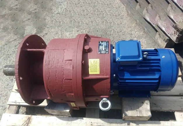 Мотор редуктор МПО-2М-15ВК - планетарный одноступенчатый