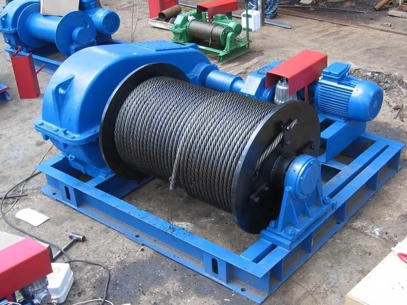 Лебідка фото