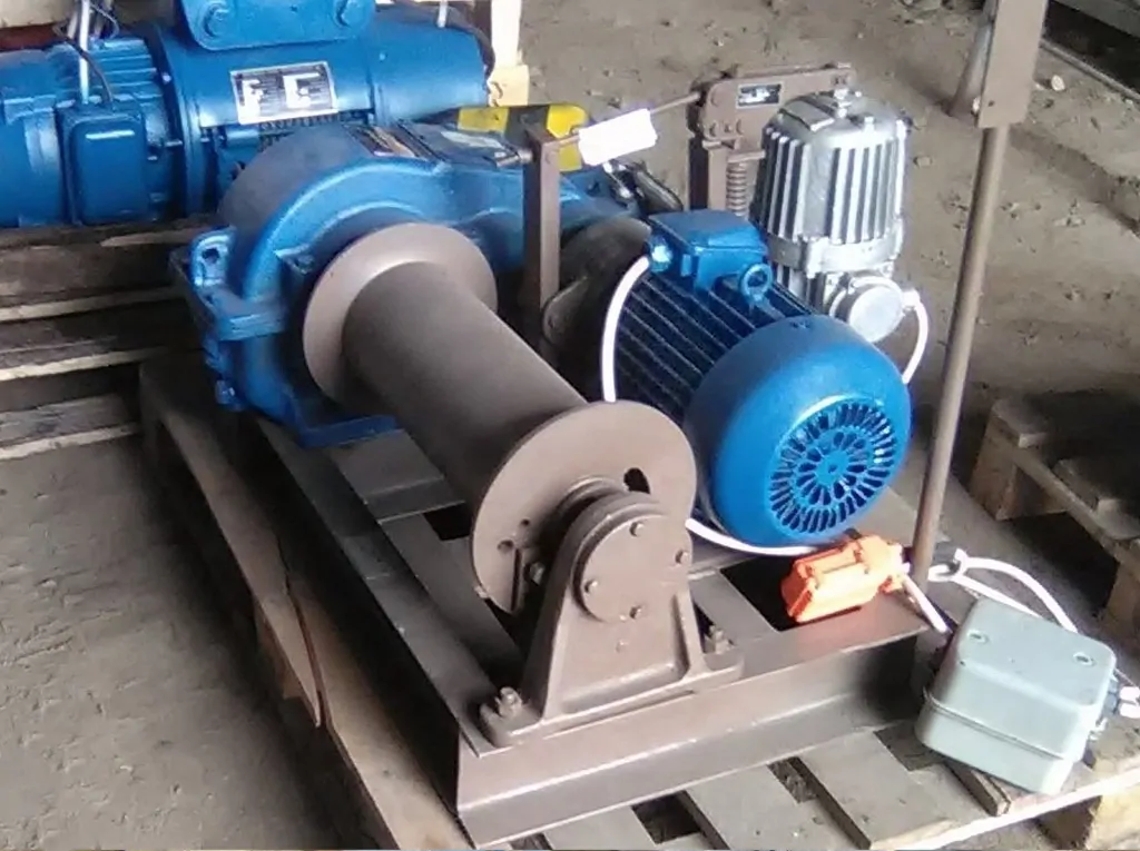 тягова лебідка