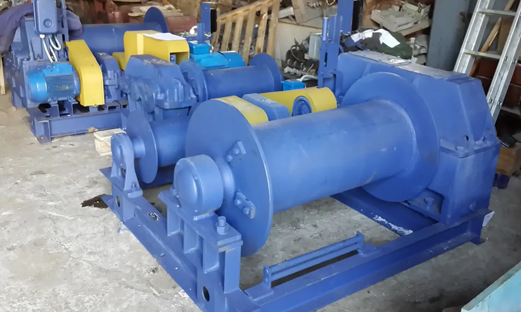 Монтажная лебедка фото