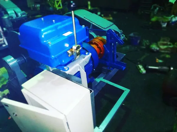 тяговая лебедка ТЛ-7Б-1