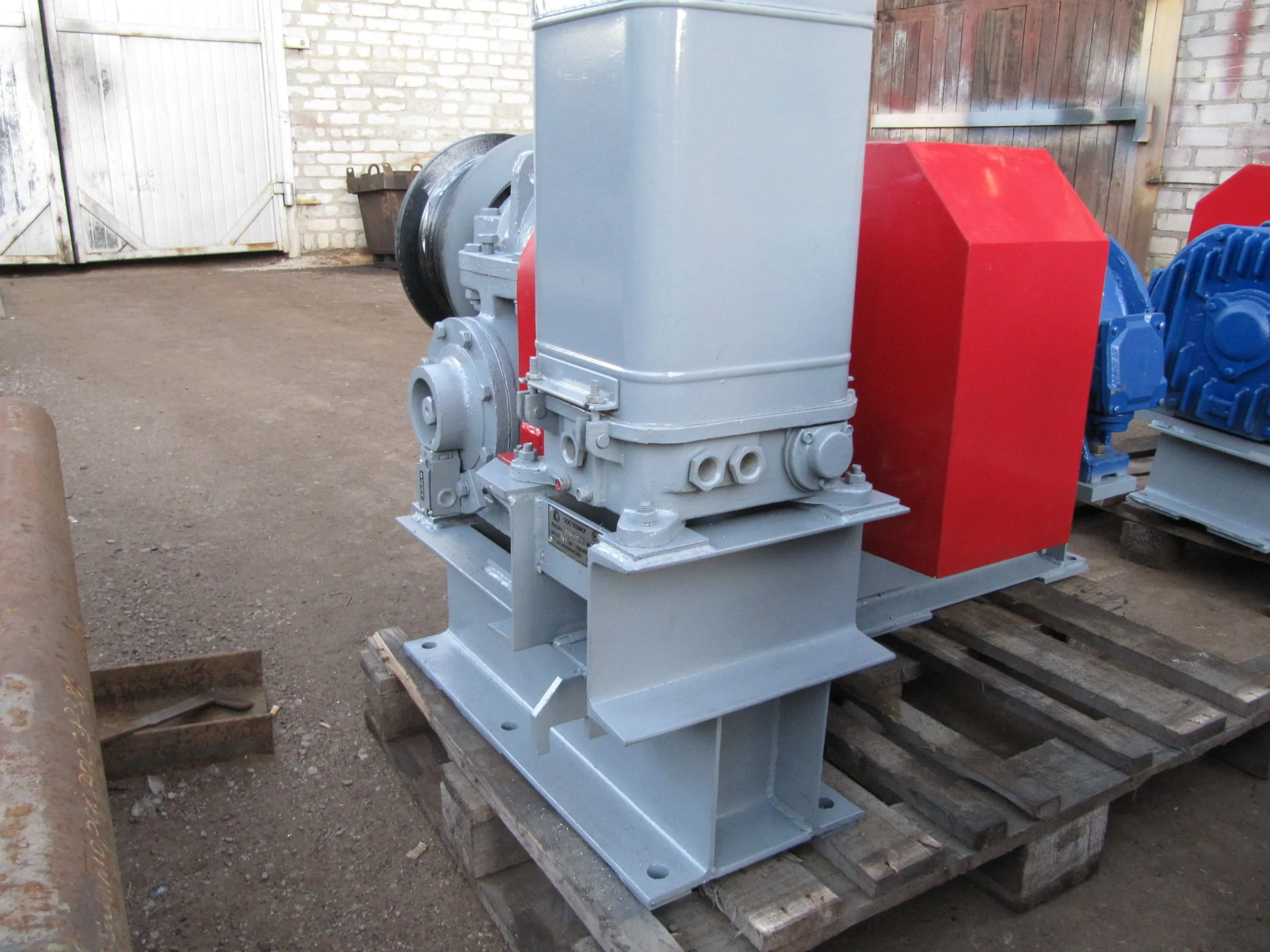 Металлургическая лебедка ЛОК-3,5 с электроприводом