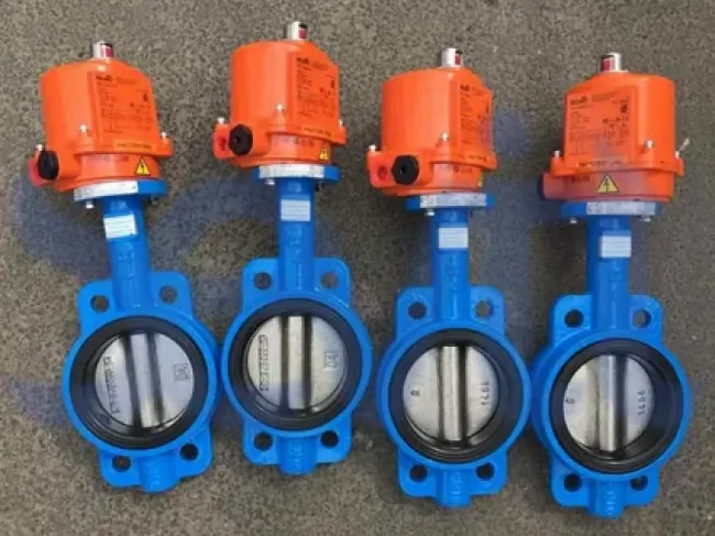 Засувка батерфляй ду 350 мм з електроприводом міжфланцева