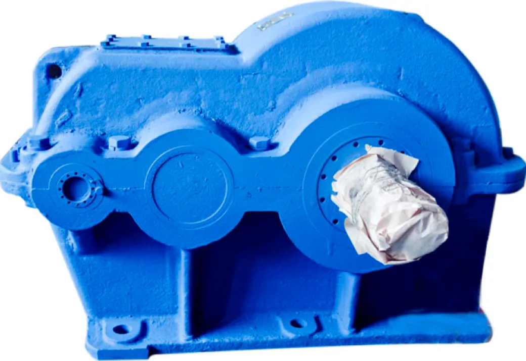 цилиндрический редуктор с передаткой 1 к 100