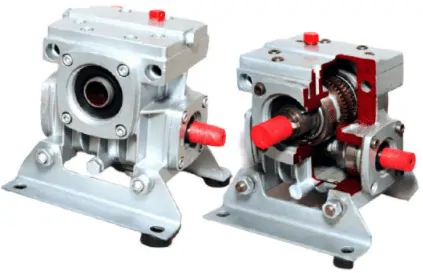 Угловой редуктор 1 к 40 с одноступенчатой червячной с передачей фото