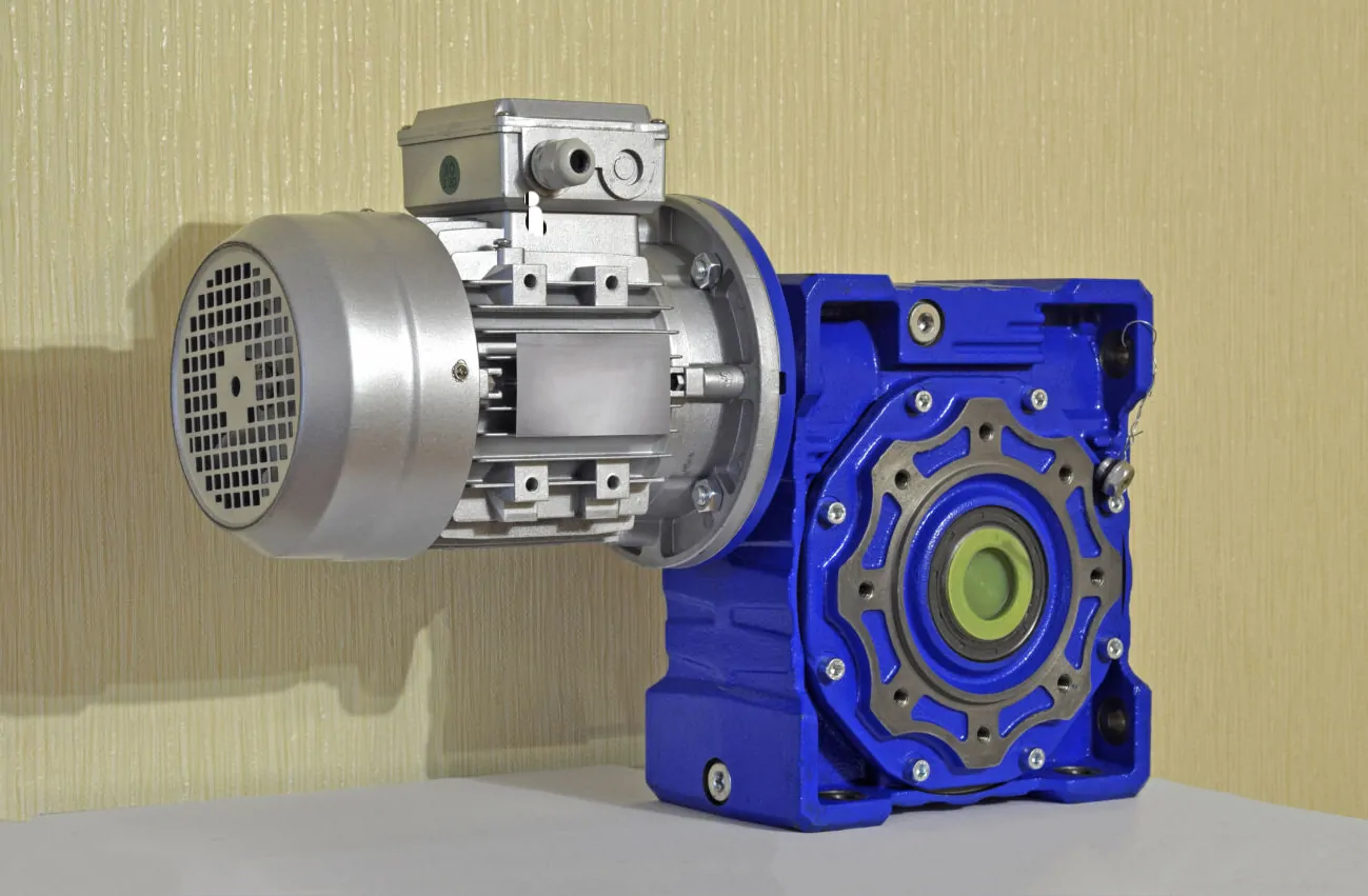 Одноступінчасті редуктори NMRV мотоваріо