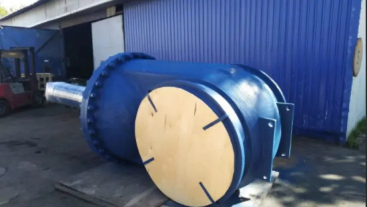 Засувка ду 1000 мм з електроприводом фланцева