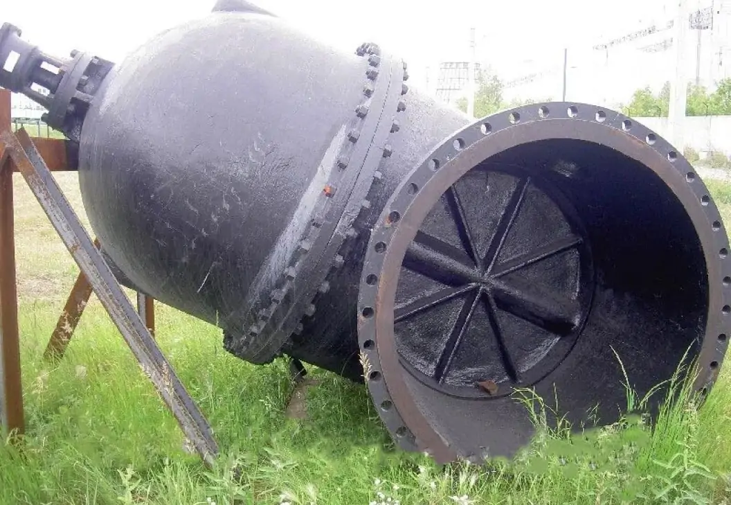 Засувка чавунна ду 1200 мм з електроприводом фланцева