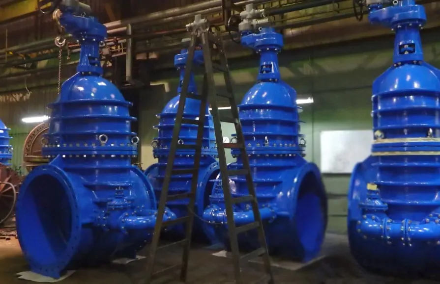 Чавунні запірні газові засувки Dn1600 з висувним шпинделем