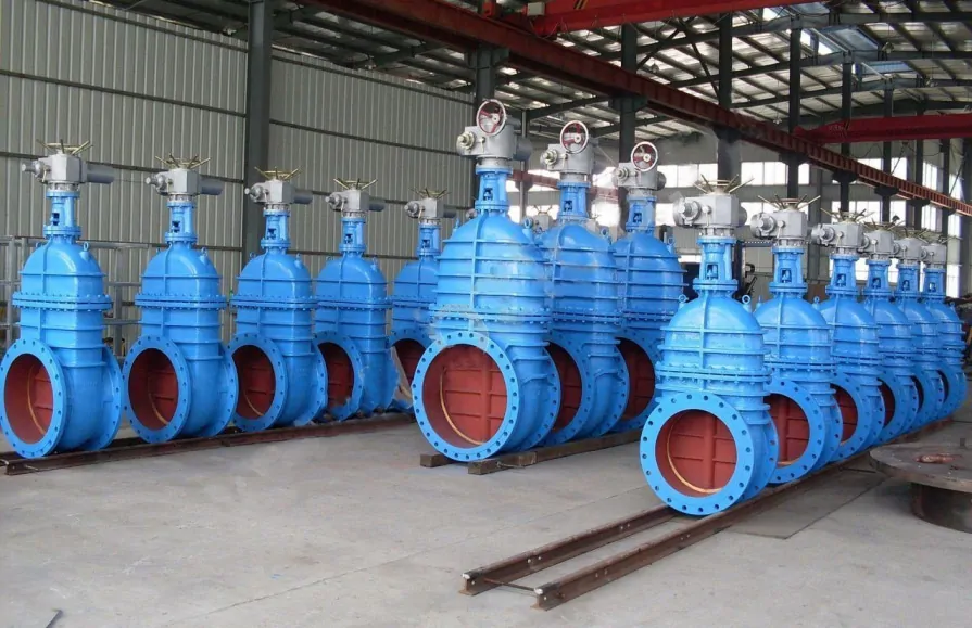 Засувка ДУ1600 фланцева клинова сталева для води не електрифікована фото