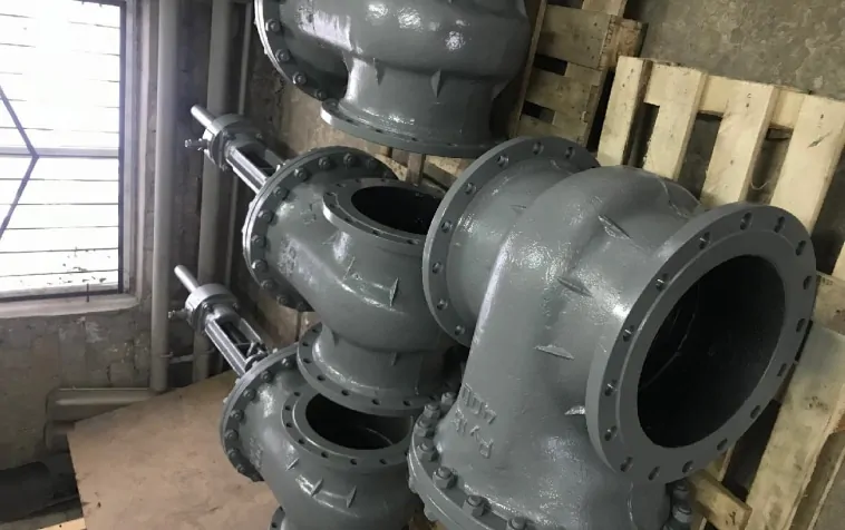 Чавунні запірні засувки Dn 400 з висувним шпинделем високого тиску