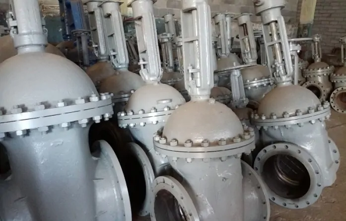 Засувка ДУ500 сталева для опалення клинова