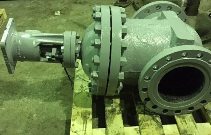 Чавунні запірні газові засувки Dn 500 з висувним шпинделем