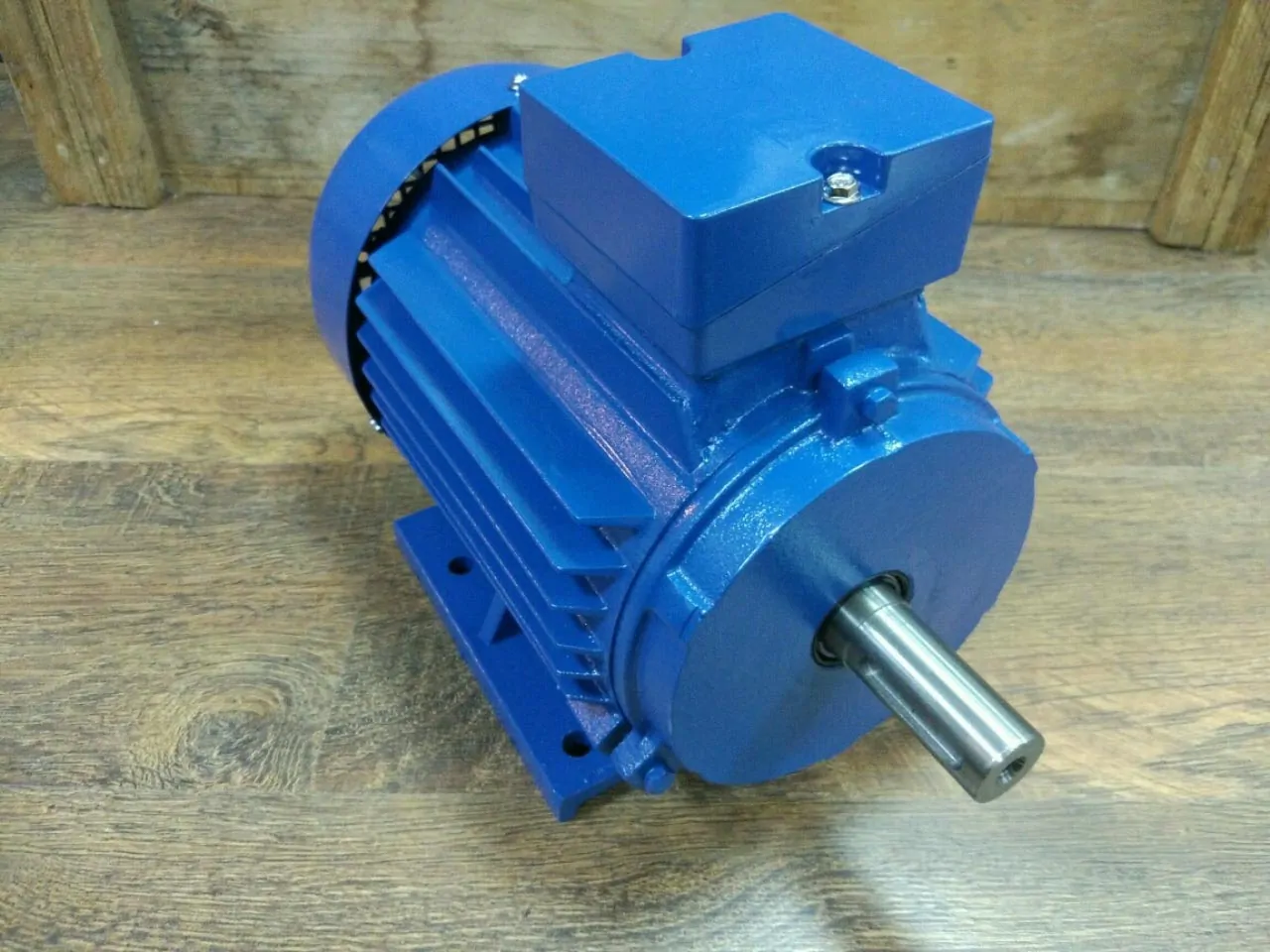 Електродвигун 7,5/1000 АИР 132 M6 у3