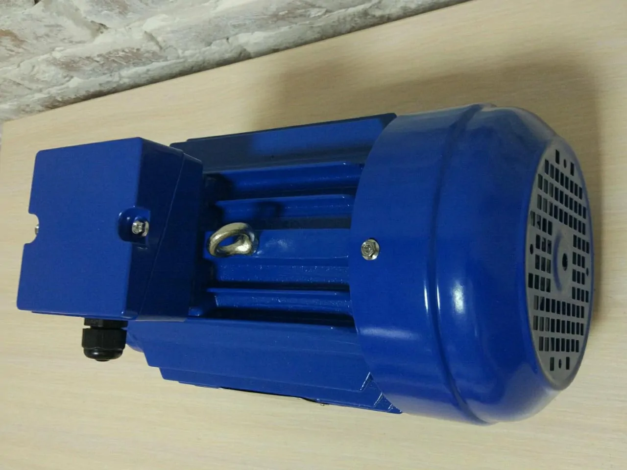 1,5 кВт 3000 220 380 Вольт эл двигатель АИР80А2 фото