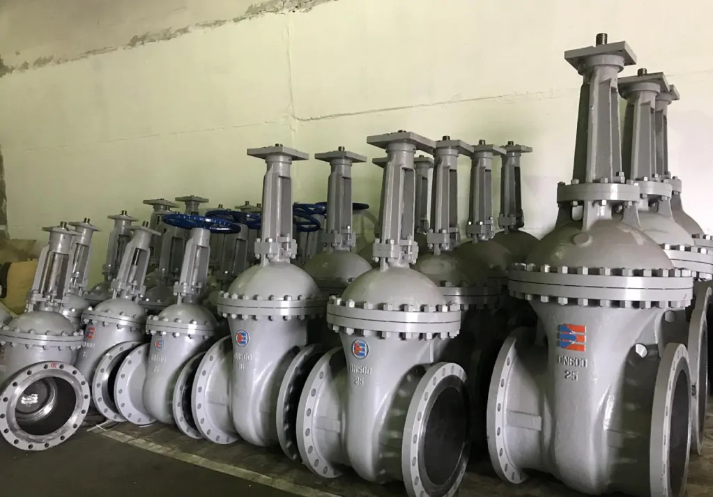 Клинова засувка 30с927нж з електроприводом під приварку фото